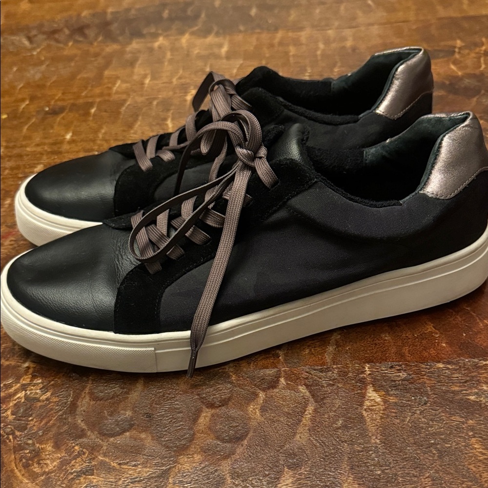 Sanctuary Black Camo Low-Top Sneakers , Size 9.5